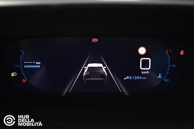 PEUGEOT 2008 BlueHDi 110 S&S Allure